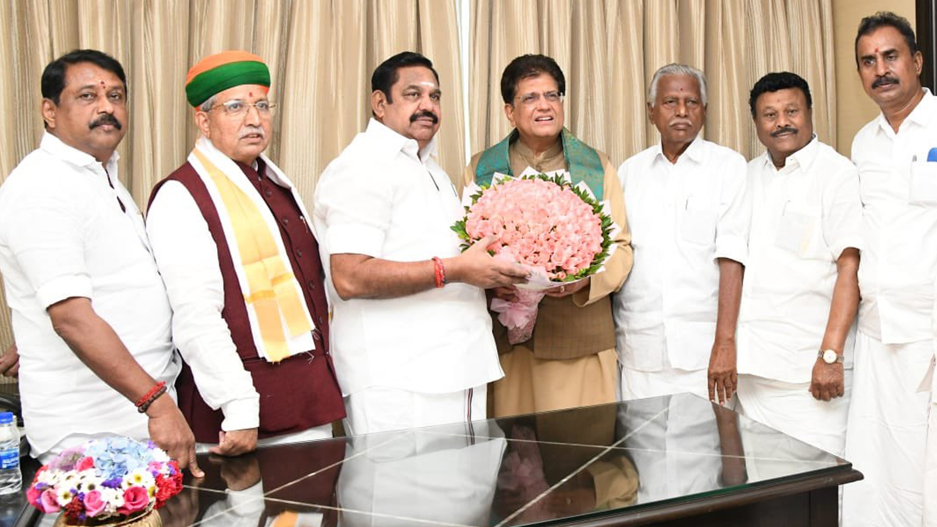 Piyush Goyal holds seat sharing talks with Palaniswami attacks DMK government