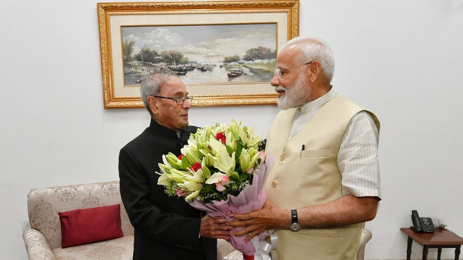 Tributes to Shri Pranab Mukherjee on his birth anniversary